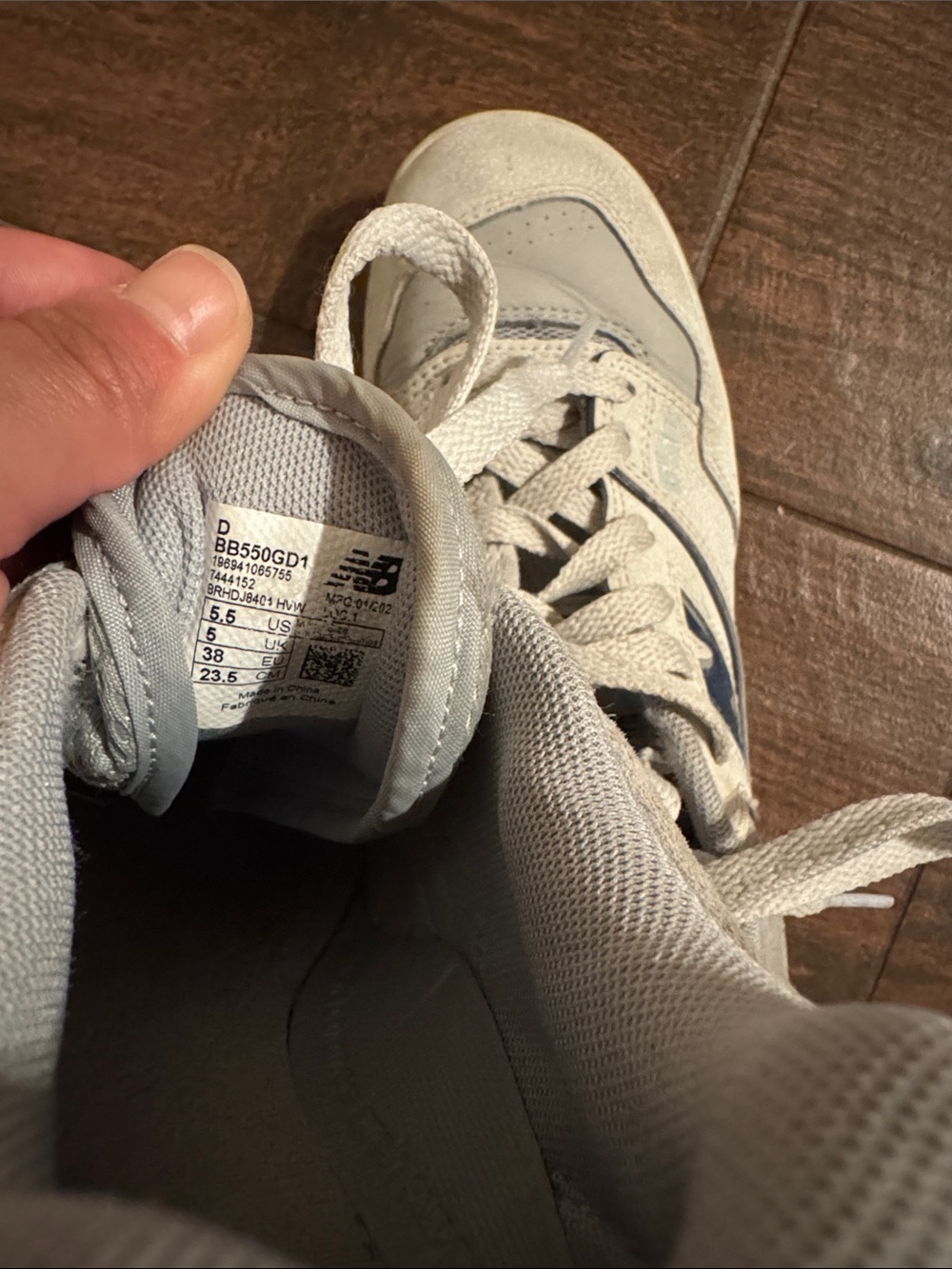 New Balance 550 sneaker Unisex size 5.5M and 7W - Picture 3 of 5